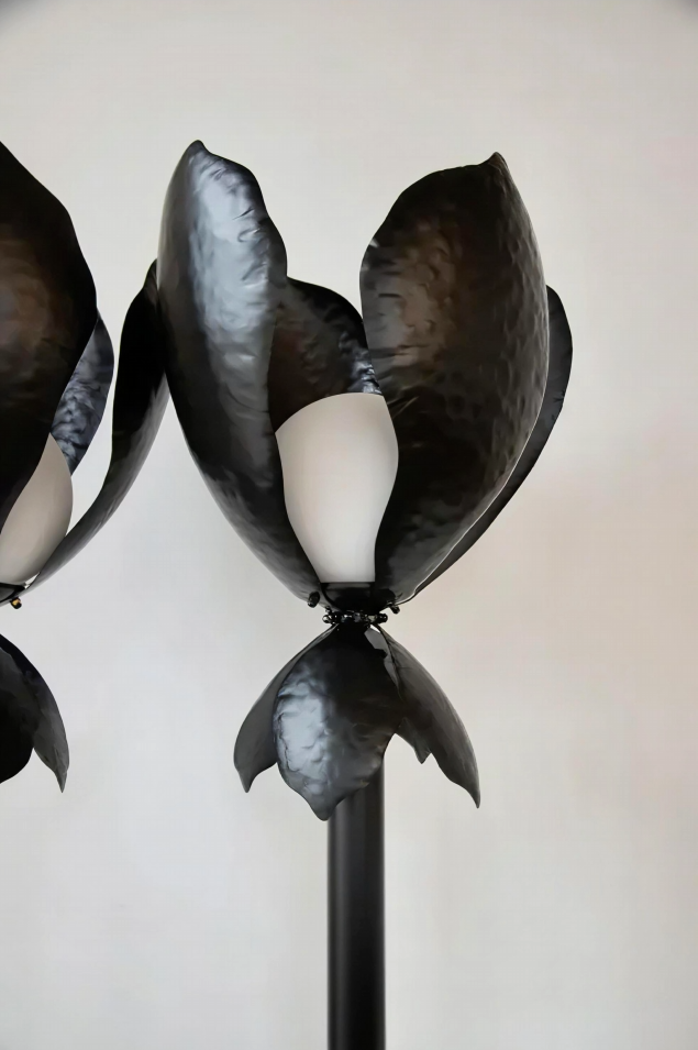 Black Magnolia Floor Lamp