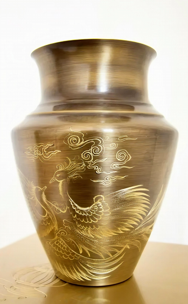 Emerald & Kûmru Vase