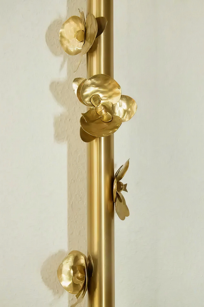 Orchid flower pipe Sconce