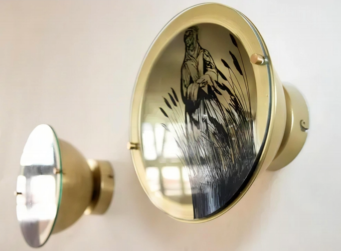 Engraved Glass Sconce