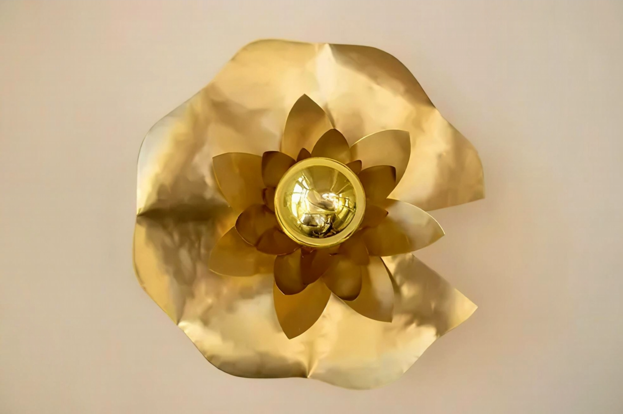 Water Lily Sconce