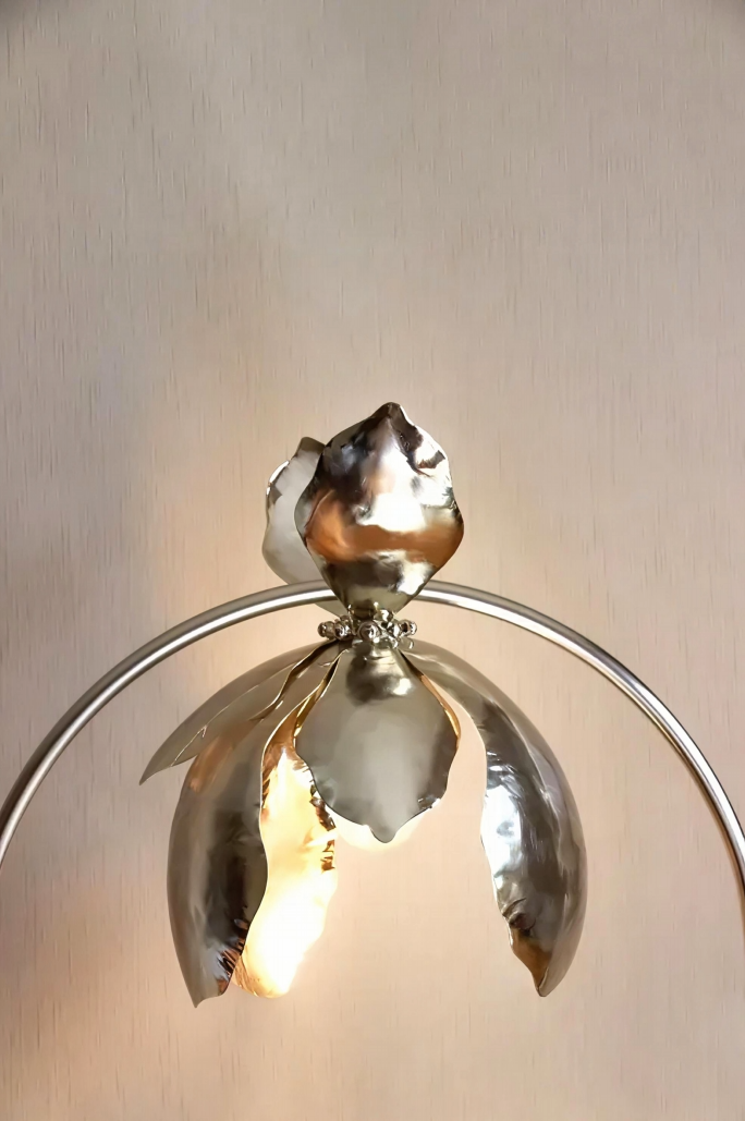 Magnolia Table Lamp