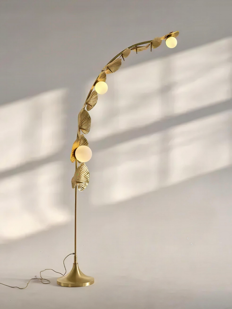 Anthurium Floor Lamp