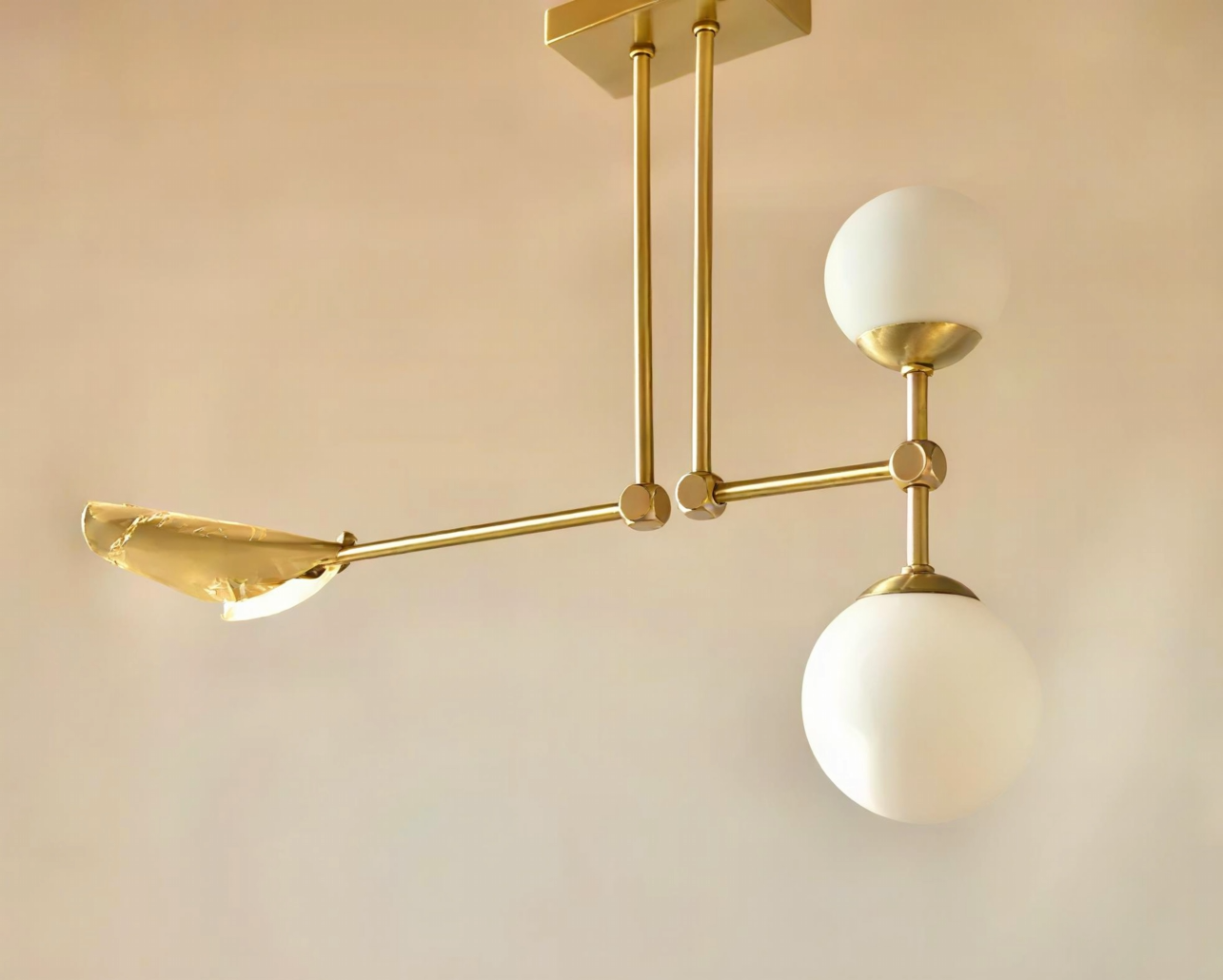 Small Size Lilly Ceiling Light