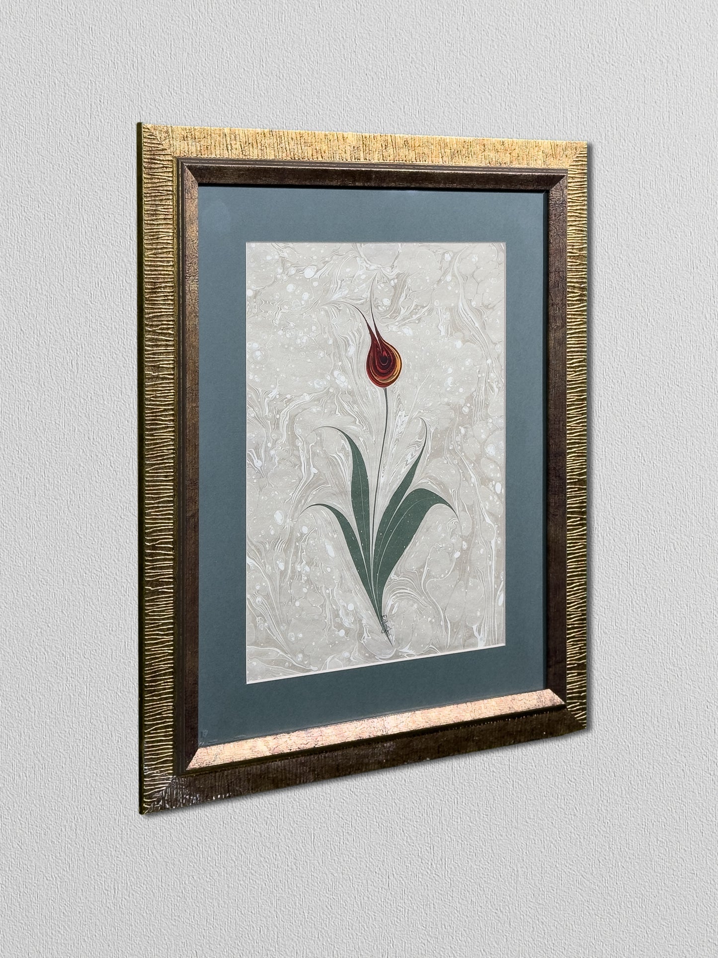 The Silence of a Tulip